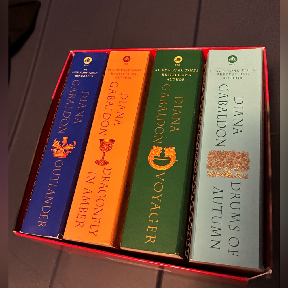 Outlander Mass Market Paperback Set Books 1-4